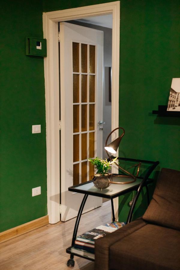 Green Chiaia نابولي المظهر الخارجي الصورة